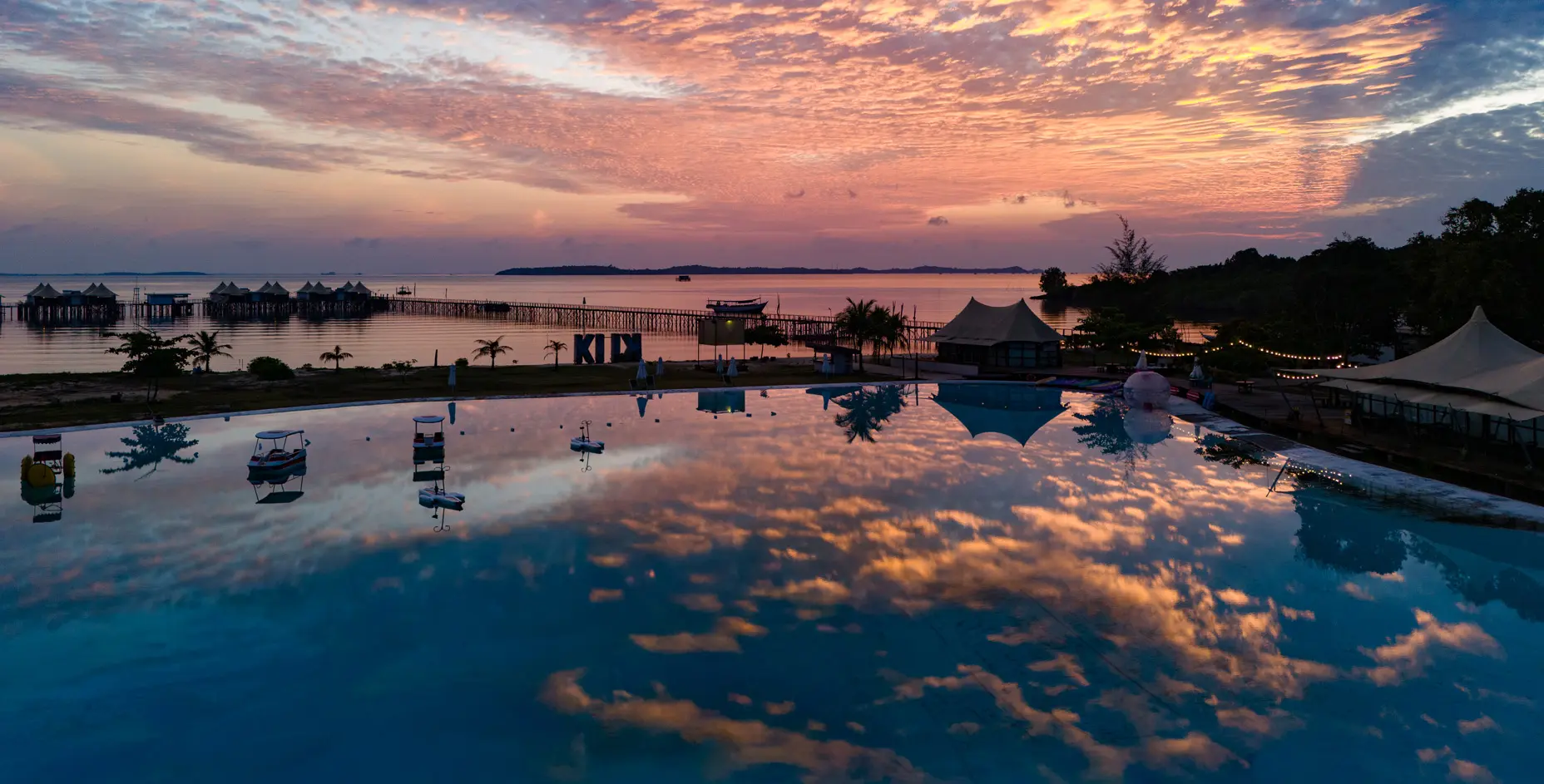 Kiki Beach Arrival — Orientation, Check-In & Villa Setup